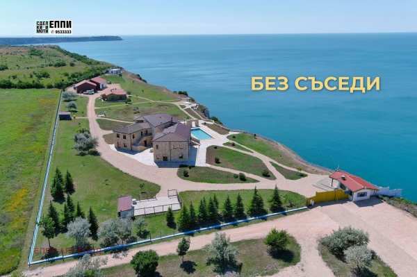 Продава хотел, гр. каварна, област добрич