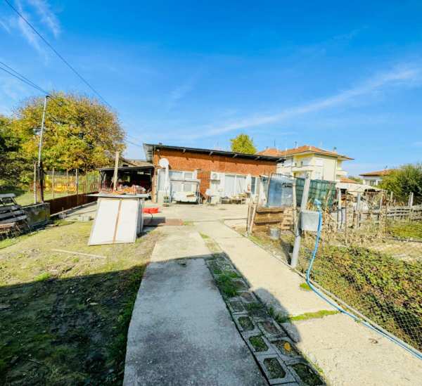 Продава парцел, гр. стражица, област велико търново
