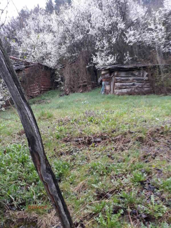 Продава къща, гр. трън, област перник