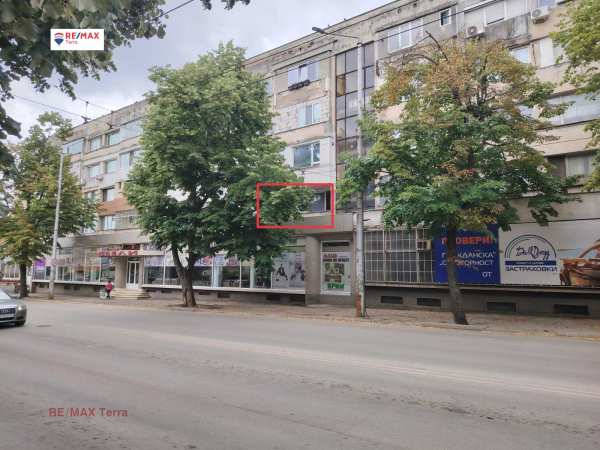 Продава 3-стаен, гр. враца, център