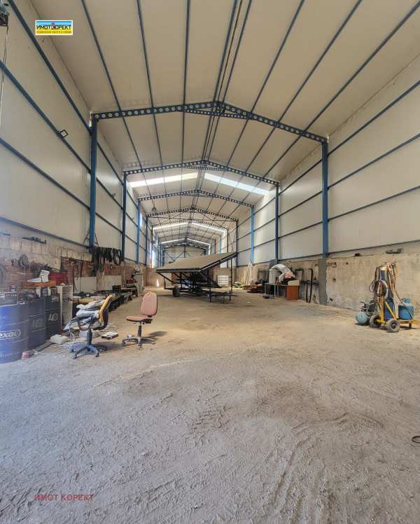 Продава склад, с. пищигово, област пазарджик