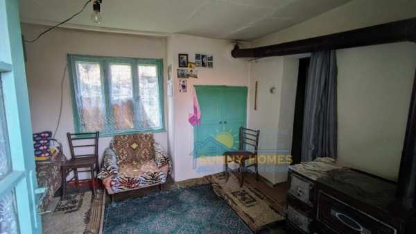 Продава  къща с. Джулюница, област Велико Търново
      70 кв.м