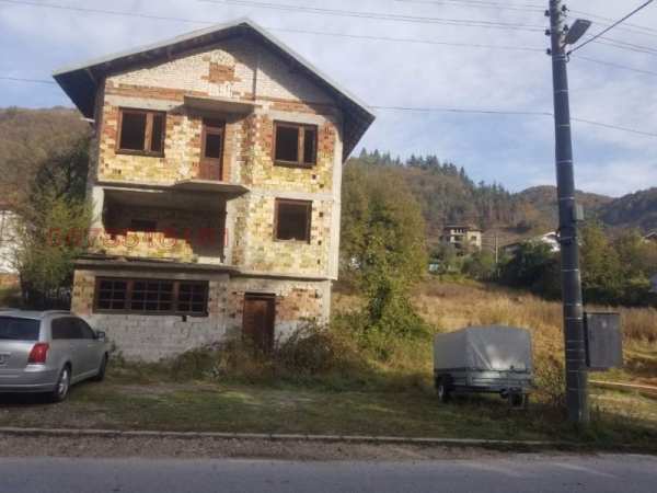 Продава къща, с. смилян, област смолян