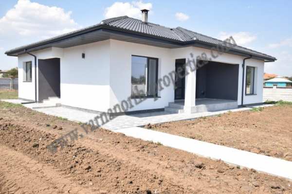Продава къща, с. соколово, област добрич