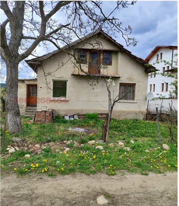 Продава къща, с. радуил, област софия област