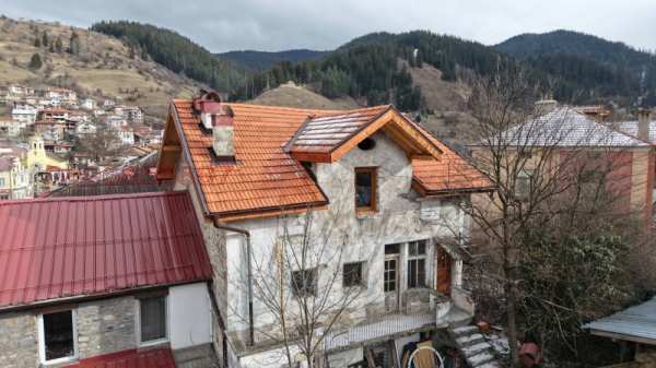 Продава къща, гр. чепеларе, област смолян