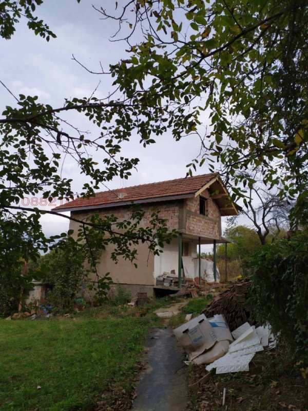 Продава вила, с. лиляче, област враца