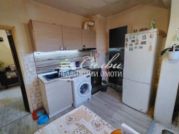 Продава 2-стаен, гр. шумен, гривица