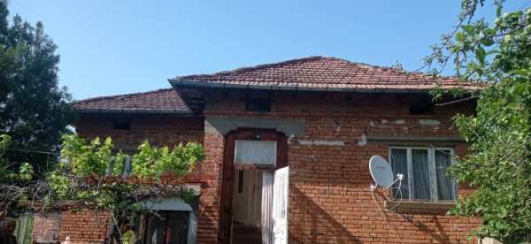 Продава къща, с. борисово, област русе