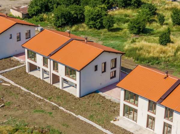 Продава къща, гр. костинброд, област софия област