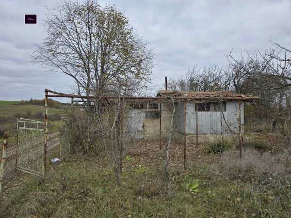 Продава къща, с. осеново, област варна