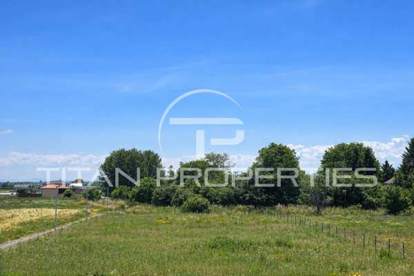 Продава парцел, гр. божурище, област софия област