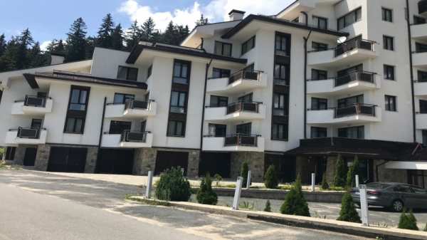 Продава  хотел к.к. Пампорово, област Смолян
      6513 кв.м