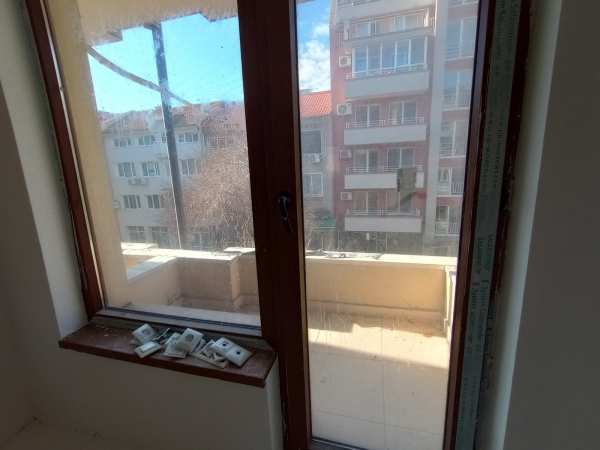 Продава 2-стаен, гр. поморие, област бургас