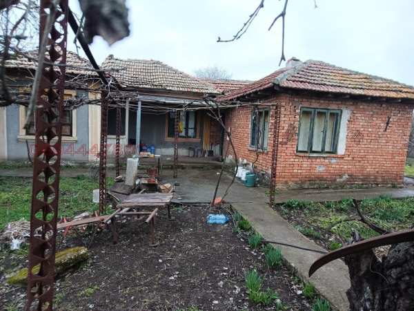 Продава къща, с. гурково, област добрич