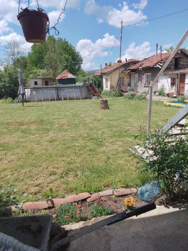 Продава къща, с. долни раковец, област перник