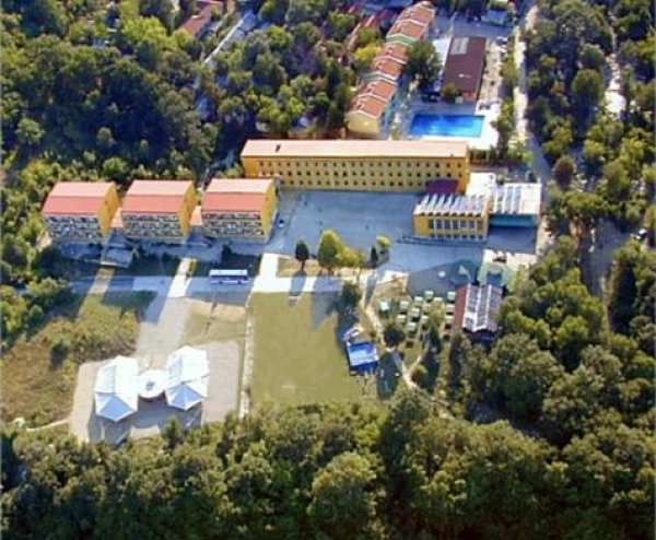 Продава хотел, гр. обзор, област бургас