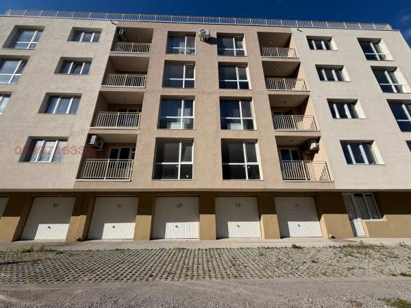 Продава 3-стаен, гр. перник, изток