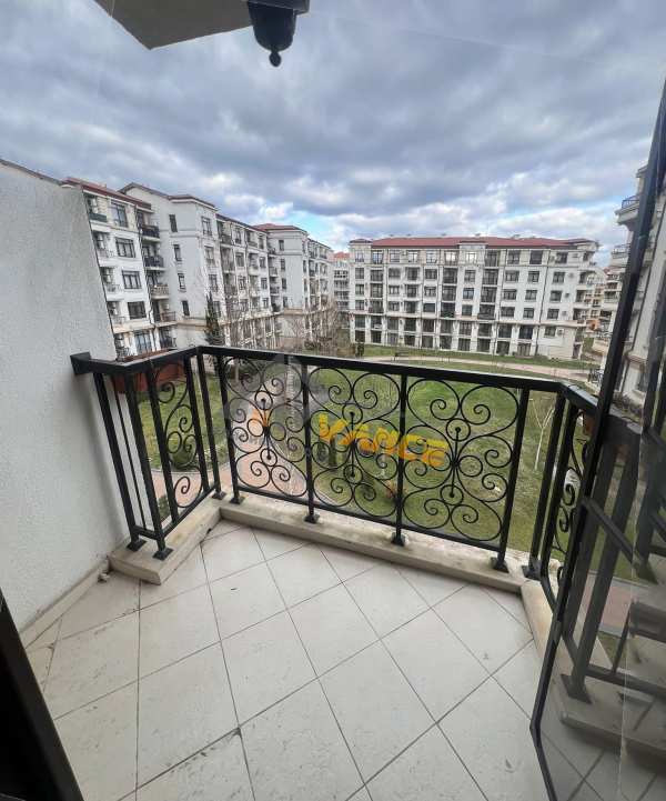 Продава 2-стаен, гр. поморие, област бургас