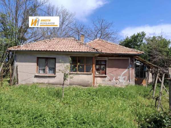 Продава къща, с. стрелец, област велико търново