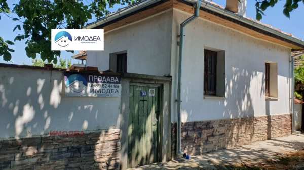 Продава къща, с. джулюница, област велико търново