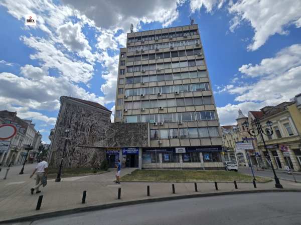 Продава офис, гр. русе, център