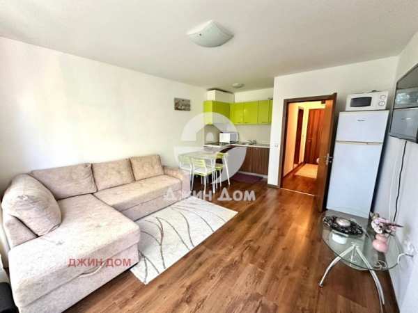 Продава  2-стаен с. Шкорпиловци, област Варна
      65 кв.м