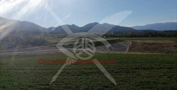 Продава парцел, с. новаково, област пловдив