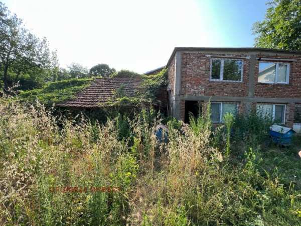 Продава къща, с. долно абланово, област русе