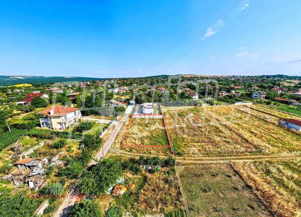 Продава парцел, с. здравец, област варна