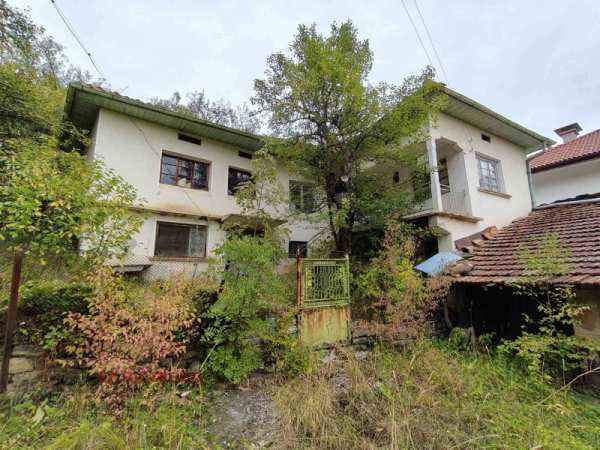 Продава къща, с. голям извор, област ловеч