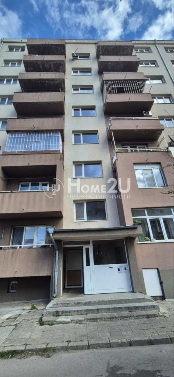 Продава 3-стаен, гр. радомир, област перник