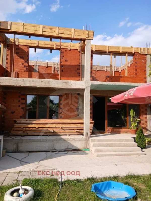 Продава къща, с. боянци, област пловдив