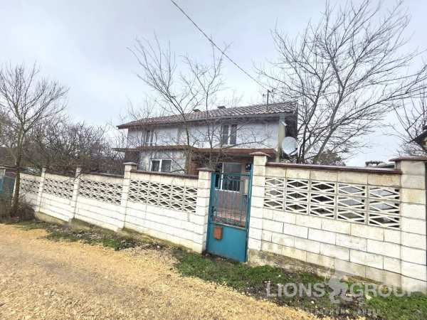 Продава къща, с. куманово, област варна