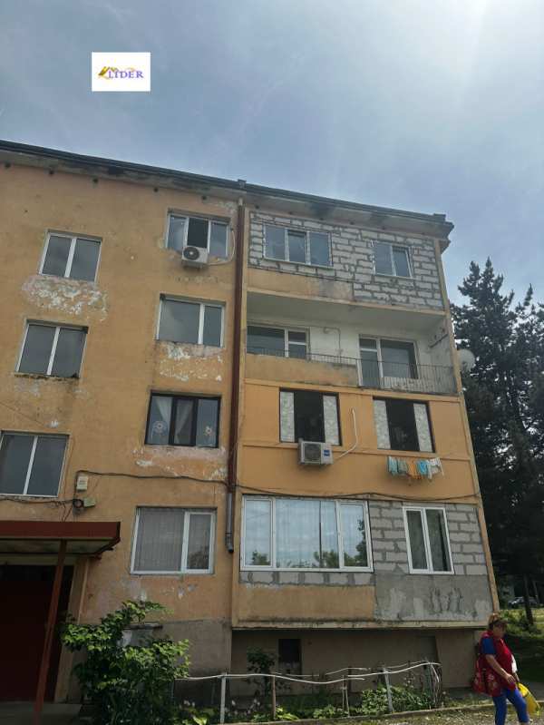 Продава 2-стаен, с. ясен, област плевен