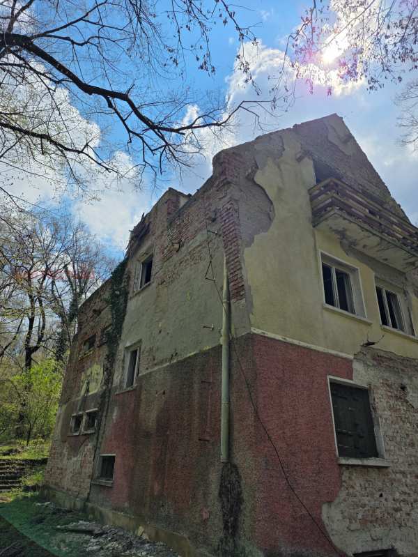 Продава вила, с. николово, област русе