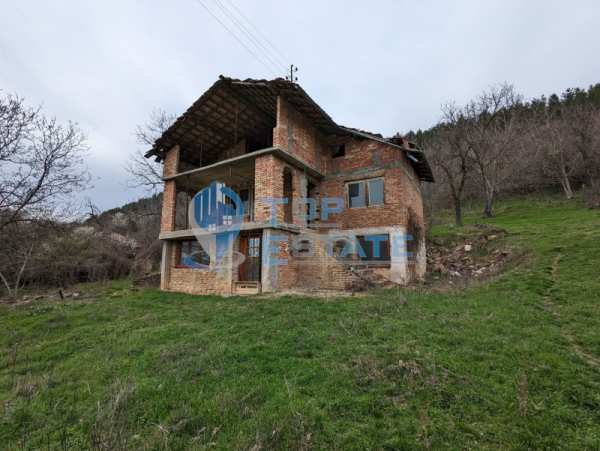 Продава къща, с. вишовград, област велико търново