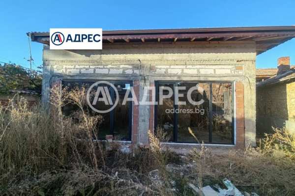 Продава къща, с. старосел, област пловдив