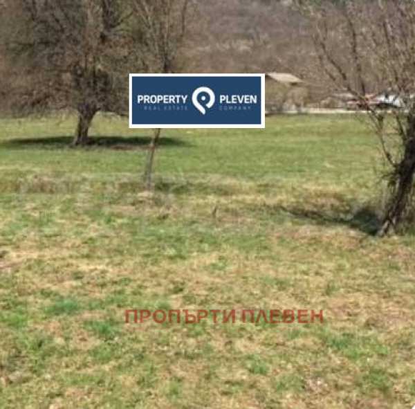 Продава парцел, с. скандалото, област ловеч