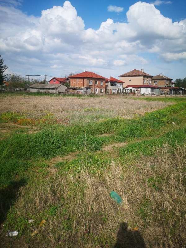 Продава парцел, с. катуница, област пловдив