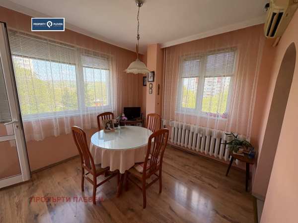 Продава 2-стаен, гр. плевен, широк център