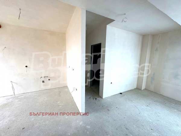 Продава 3-стаен, гр. балчик, област добрич