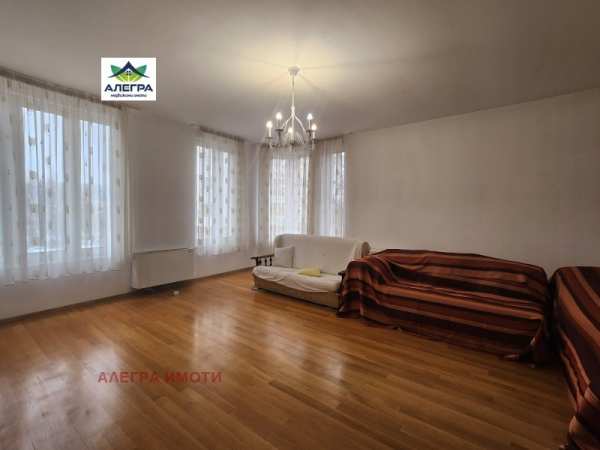 Продава многостаен, гр. пазарджик, център