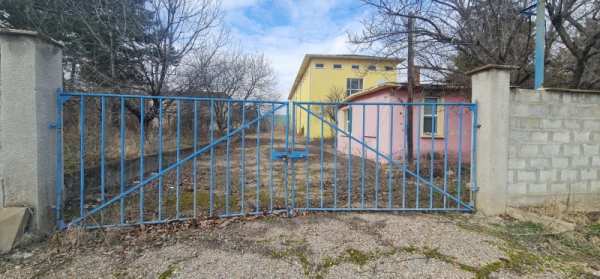 Продава пром. помещение, гр. полски тръмбеш, област велико търново