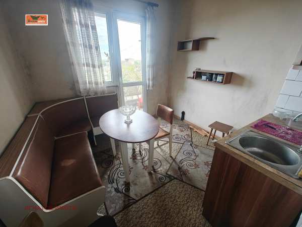 Продава 2-стаен, гр. пазарджик, запад