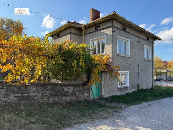 Продава къща, с. буря, област габрово