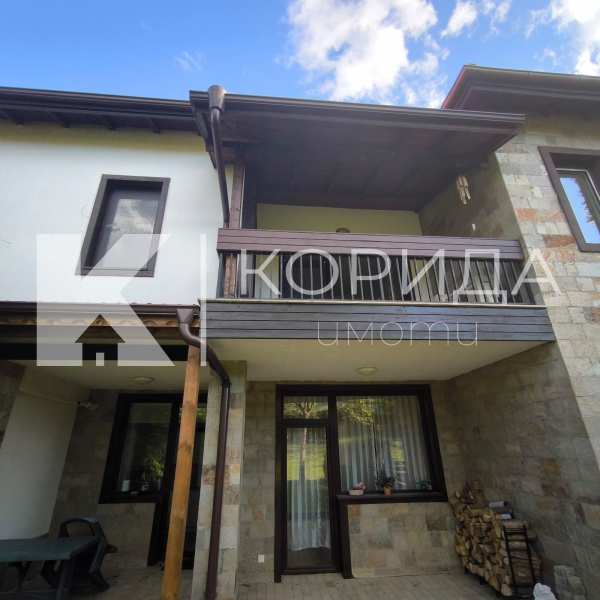Продава къща, гр. правец, област софия област