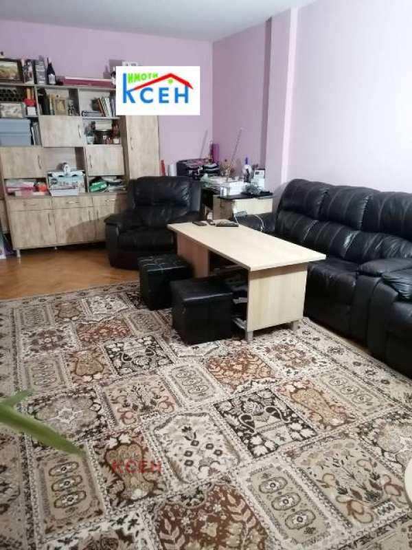 Продава 4-стаен, гр. търговище, боровец