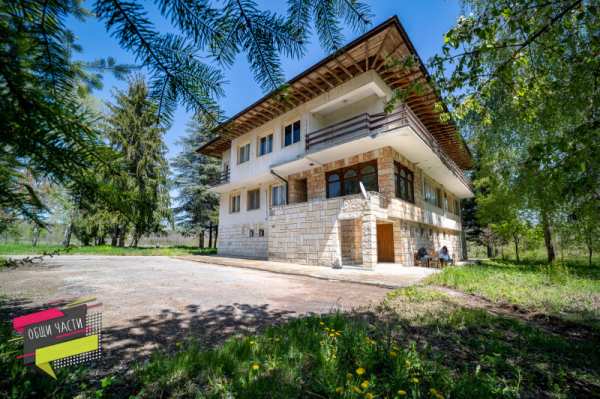 Продава хотел, гр. тервел, област добрич