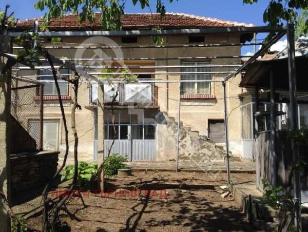 Продава къща, с. горна липница, област велико търново